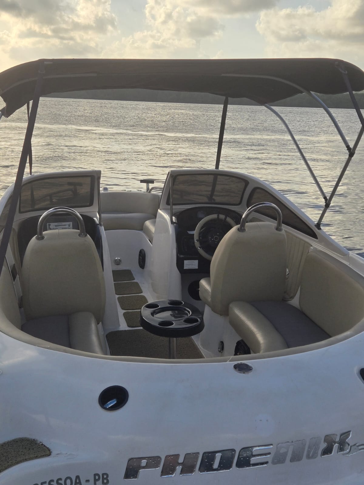 Lancha Bicho do Mar 2